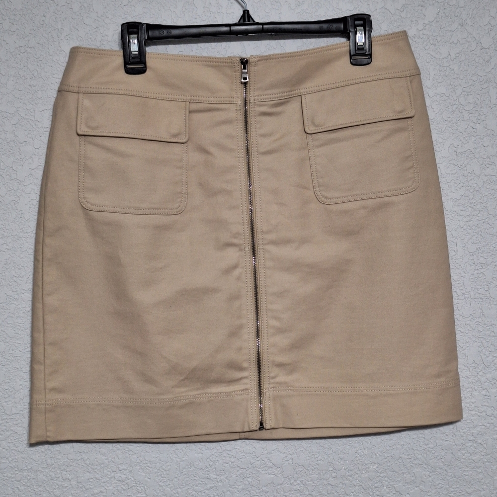 Ann Taylor Tan Zip Front Pocket Mini Skirt | Workwear Career Classic - Picture 2 of 8